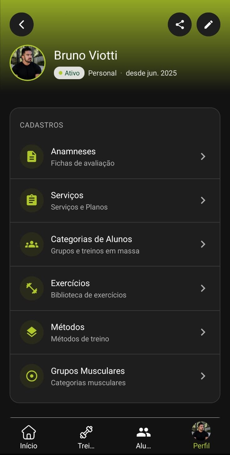 Tela de cadastros do personal, com anamneses, serviços, exercícios e métodos de treino próprios.